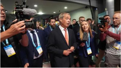 Two Reform UK officials resign over donations allegations