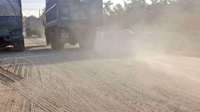 Panchagarh-Banglabandha highway turns into dust-laden death trap