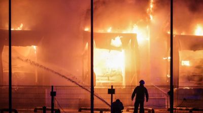 Russia hits HQ of Ukraine's security services in daylight attack