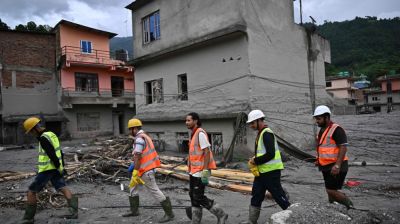Two Nepal rescues revive hopes 10 days after flood
