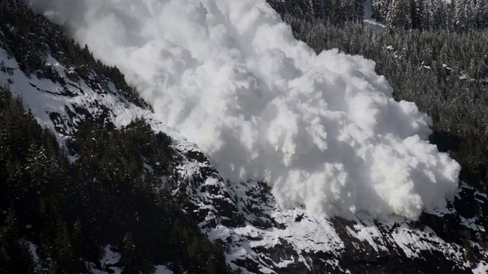 Avalanche kills 11 climbers in southern Russia
