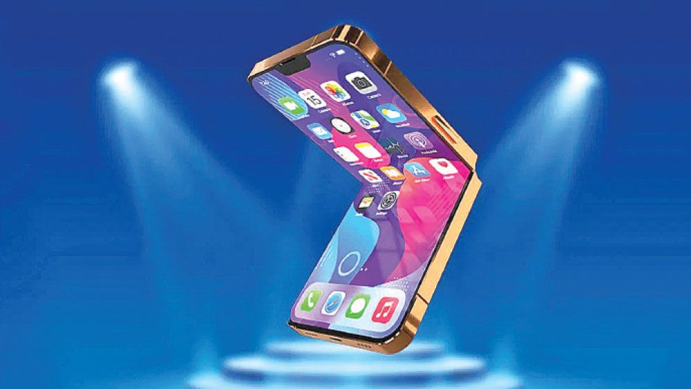 Apple CEO faces AI 
test as foldable iPhone takes centre stage
