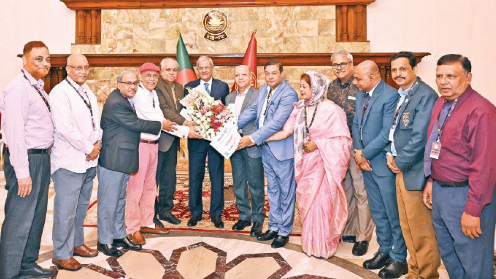 Protecting media essential for democracy: President