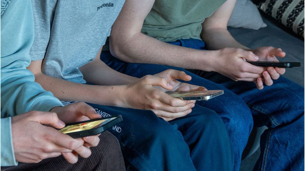 EU faces revolt over social media ban for children