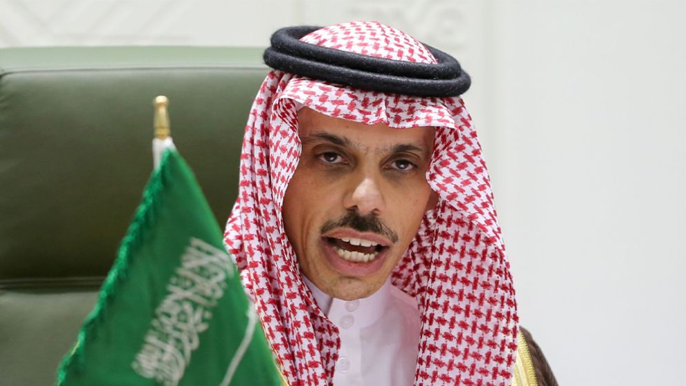 Saudi will not hesitate to defend itself against Houthi attacks: FM