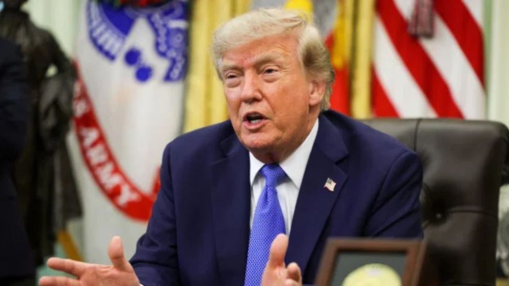 Trump bans Canadian alcohol in new trade war salvo