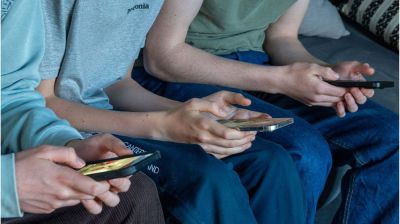 EU faces revolt over social media ban for children