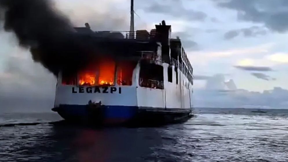 Five killed in Philippines ferry fire, 87 missing
