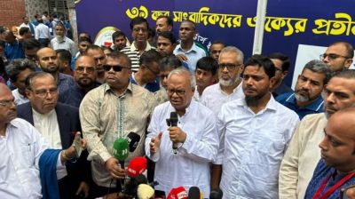No alternative to media freedom to strengthen democracy: Rizvi