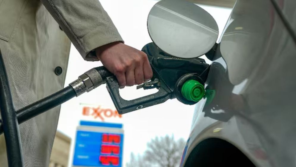 US average diesel price passes $6 a gallon for the first time