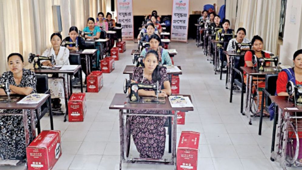 Bashundhara Group support helps 20 women become self-reliant