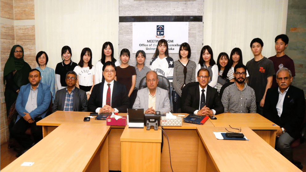 DU, Japanese firm sign MoU to launch language test service