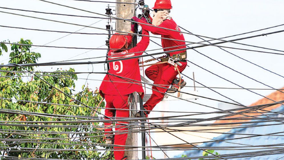 Lights out in Laos as electricity exports surge