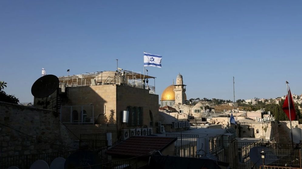 Israeli settlers storm Al-Aqsa on last day of Jewish New Year