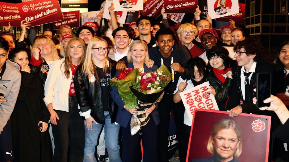 Left-wing opposition leads Sweden election, far-right losing ground