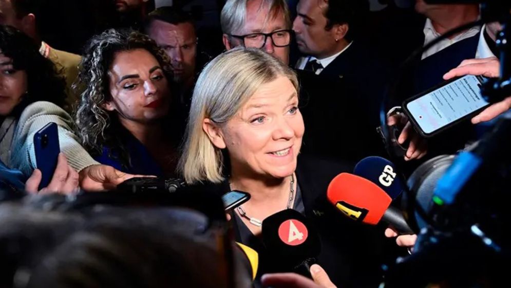 Centre-left opposition holds three-seat lead in Sweden election
