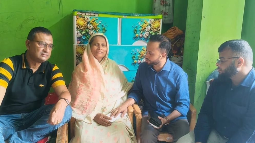 PM inquires about ailing mother of enforced disappeared JCD leader Al-Amin