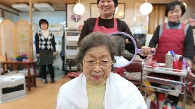 Number of centenarians crosses 100,000 in Japan