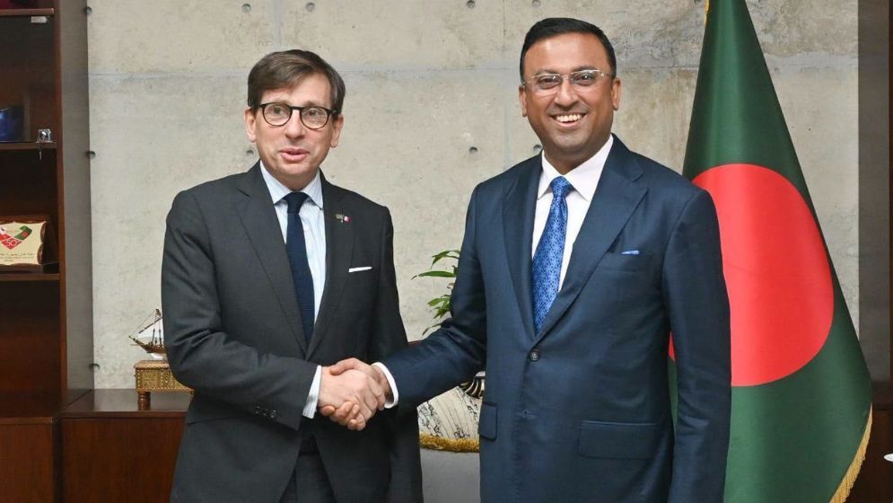 Bangladesh, France discuss ways to bolster ties