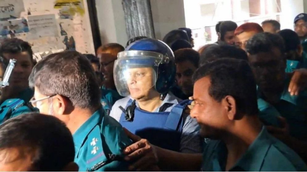 '4 witnesses to BDR killings shot, dumped in river on Ziaul’s orders'