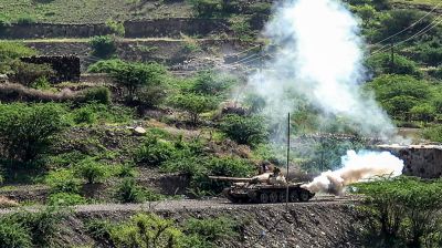 Houthis say Saudi strikes killed one, targeted telecom towers