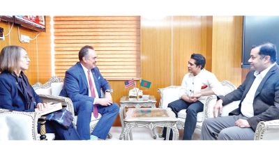 ‘Govt has no intention to control media’