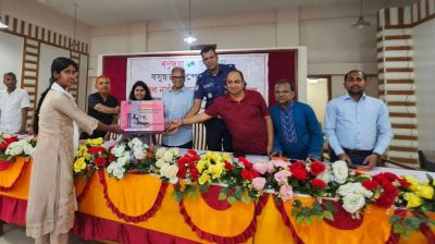 20 women receive sewing machines in Mymensingh