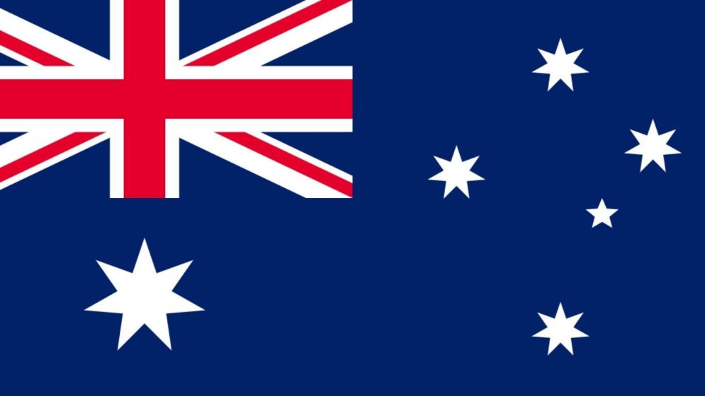 Australia to detain tourists who overstay visa