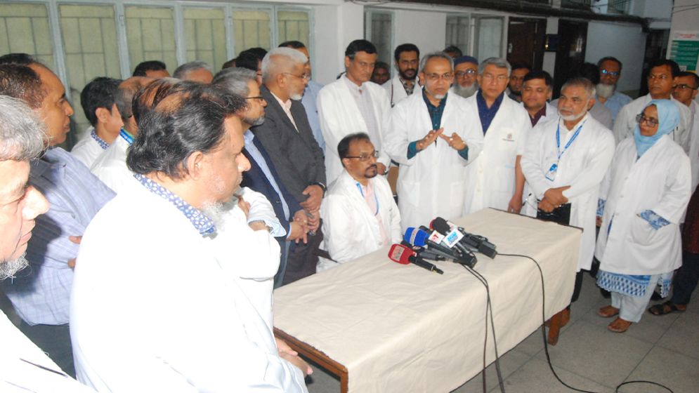 Bangladesh performs first kidney transplant from ‘emotional donor’