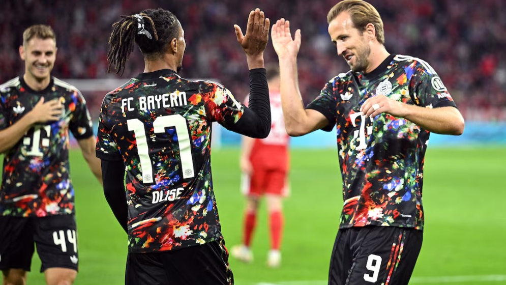 Kane breaks record and Olise hits treble as Bayern thrash Union 7-0