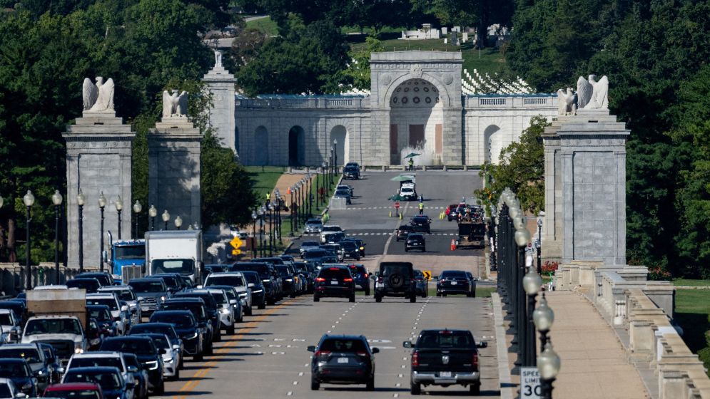 Trump says his planned arch to double as military base