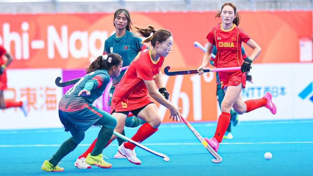 China women crush Bangladesh