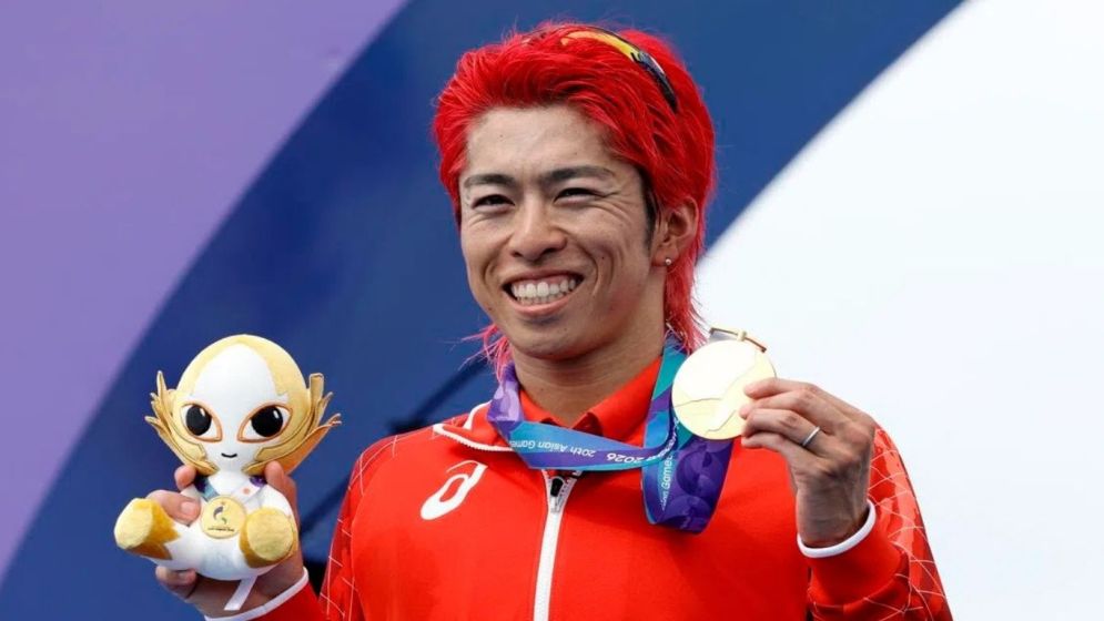 Japan triathlete Hojo wins first gold of Asian Games