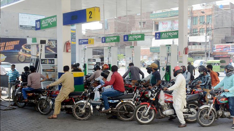 Petrol in Pakistan could hit PKR1,000 per litre, warns Petroleum Minister