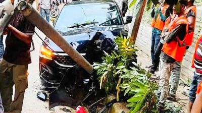 Police arrest teenage driver after media reports question exclusion from fatal accident case