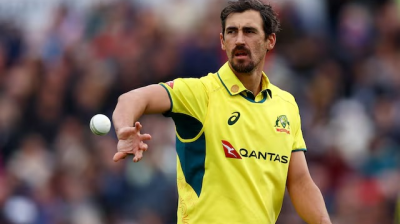 Starc wary of 'unknown' conditions on Australia tour of South Africa