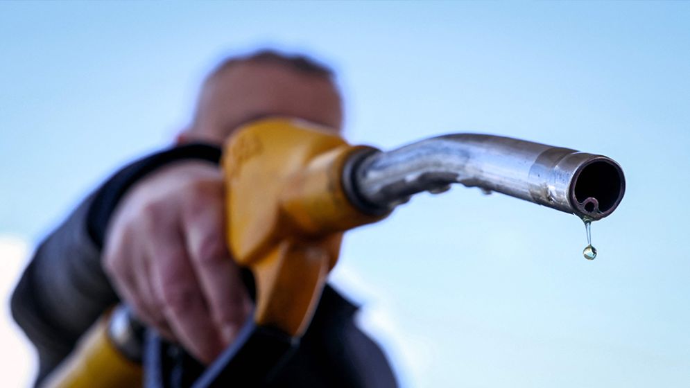 Oil prices fall after Trump hails 'good' talks with Iran