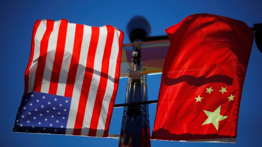 Markets mixed as China's Xi arrives for US talks