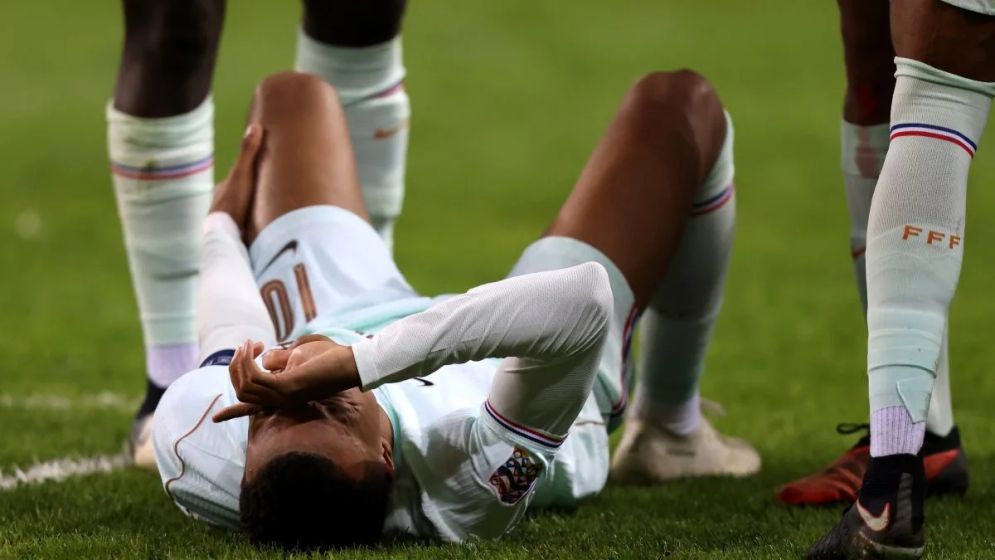 Mbappe concern clouds France win