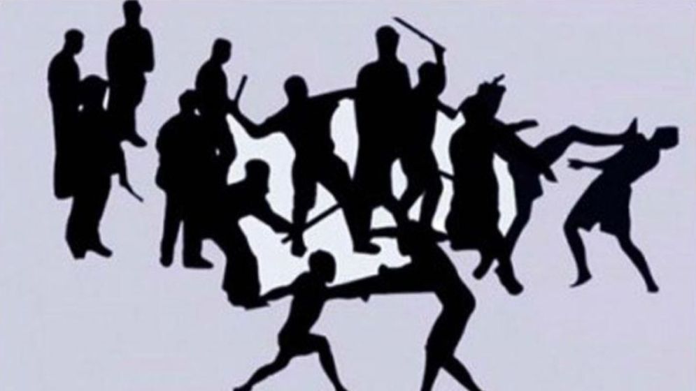 Dhaka College, Ideal College students clash near Science Lab