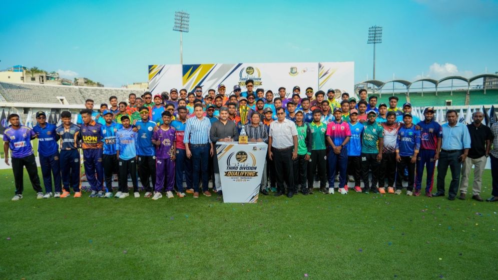 70 captains take centre stage