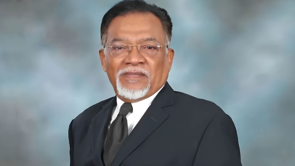 Govt creating favorable environment to attract foreign investment: Zabihullah