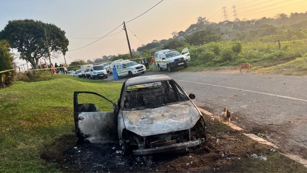 10 killed, 11 wounded in shooting outside Cape Town