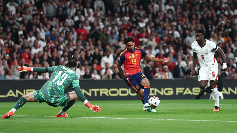 Spain beat England in Nations League to extend unbeaten run