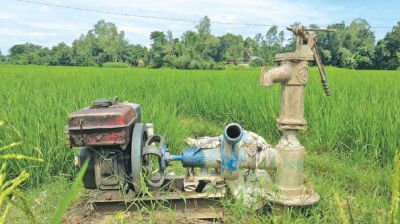 Rising fuel costs put Jamalpur Aman farmers under pressure