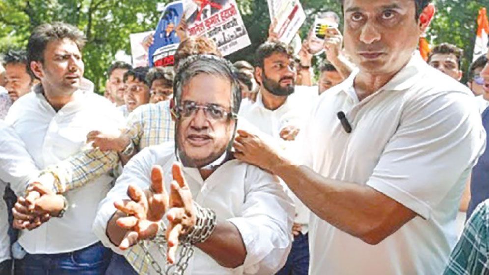 Indian CEC on the back foot over controversies