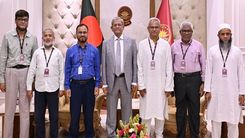 Use AI moderately to protect human creativity: President