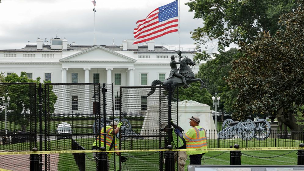 AI bosses head to White House as safety pressure builds