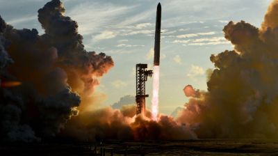 SpaceX puts Starship megarocket in orbit for first time