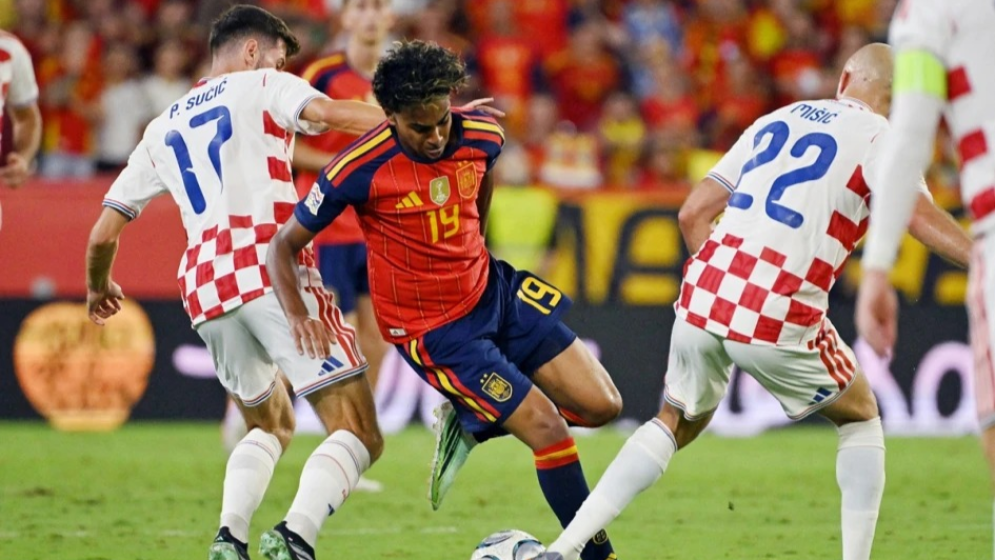 Spain brush aside Croatia in Nations League, England down Czechs